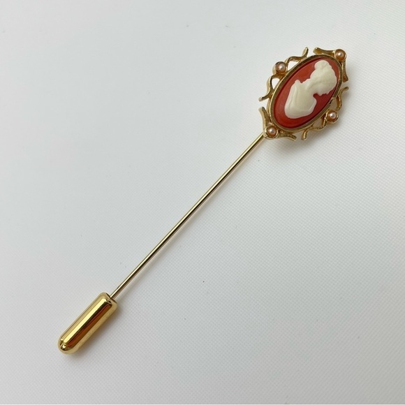 AVON Vintage Cameo Stick Pin with Faux Pearls - Picture 6 of 6